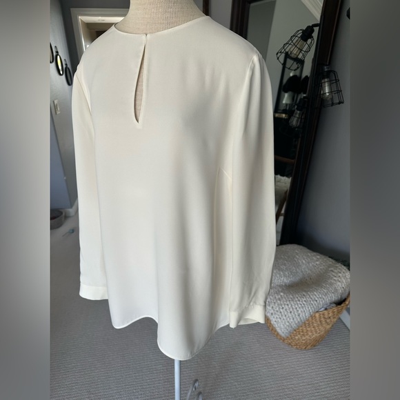 Lafayette 148 New York silk blouse, size XL - Picture 7 of 16